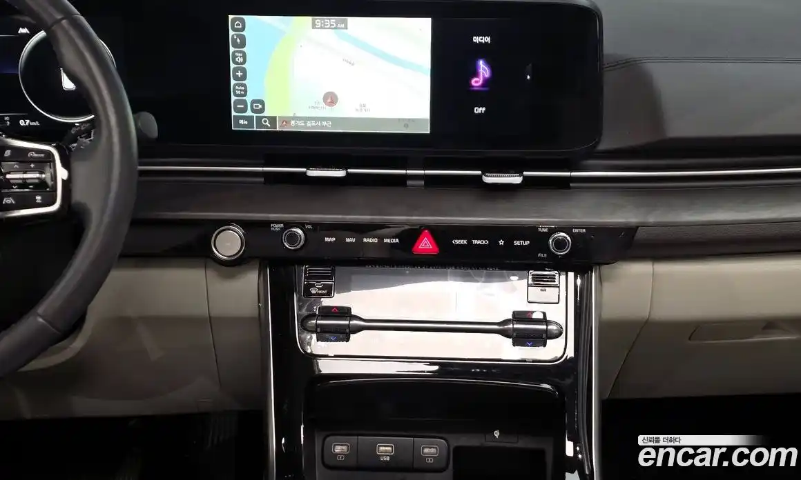 Kia Canival 2023 3.5 Автомат в Москве № 133743, фото 14