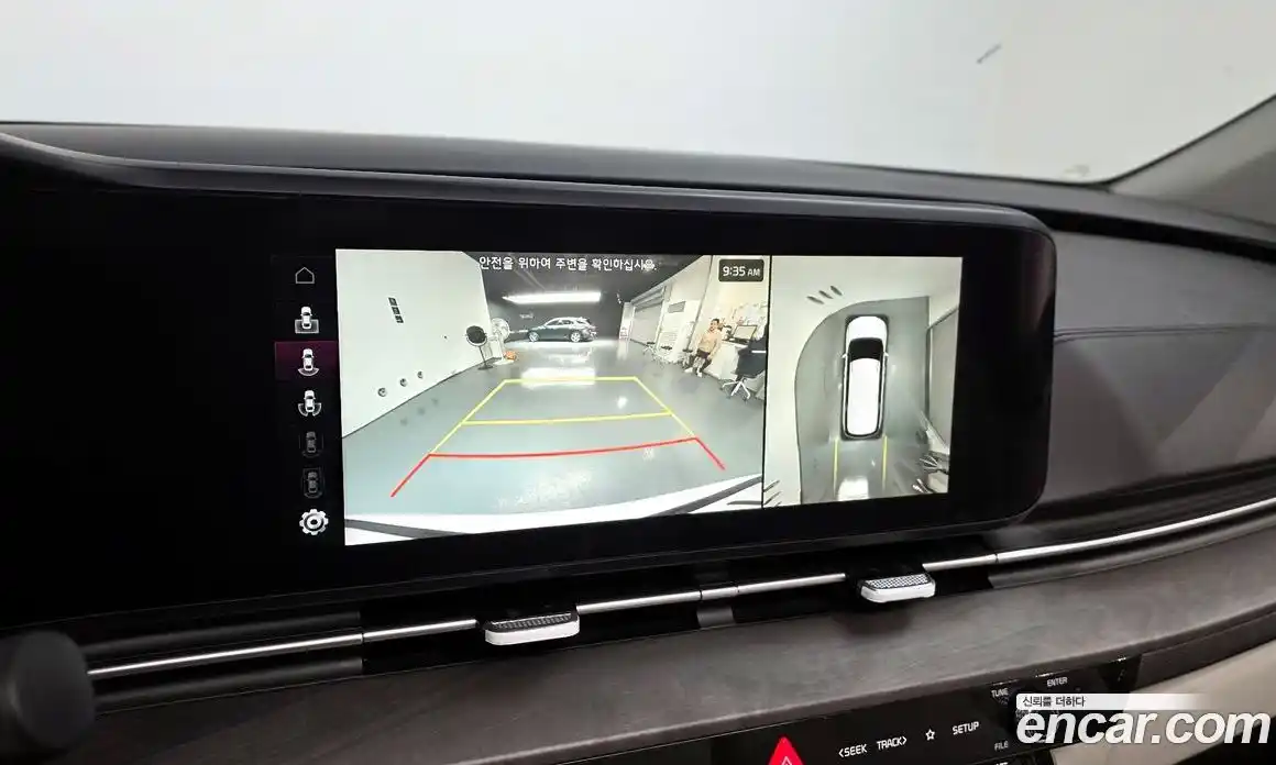 Kia Canival 2023 3.5 Автомат в Москве № 133743, фото 15