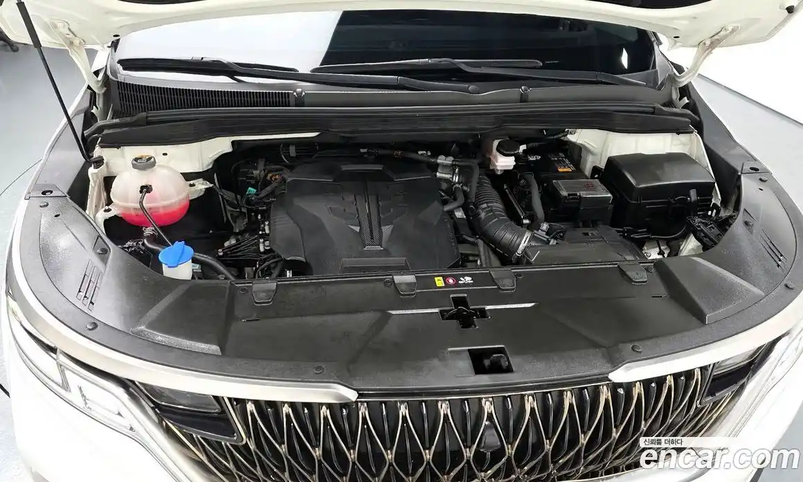 Kia Canival 2023 3.5 Автомат в Москве № 133743, фото 6