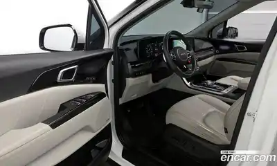 Kia Canival 2023 3.5 Автомат в Москве № 133743, миниатюра 10