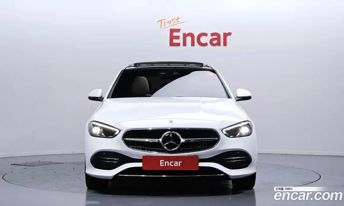 Mercedes-Benz C-Class 2023 2.0 Автомат в Москве № 137265, фото 3