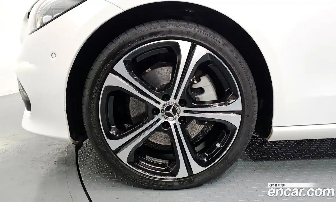 Mercedes-Benz C-Class 2023 2.0 Автомат в Москве № 137265, фото 5