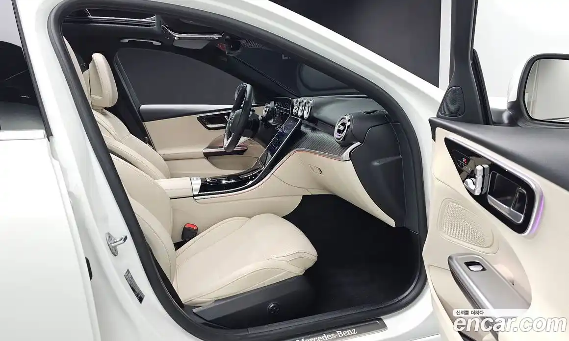 Mercedes-Benz C-Class 2023 2.0 Автомат в Москве № 137265, фото 10