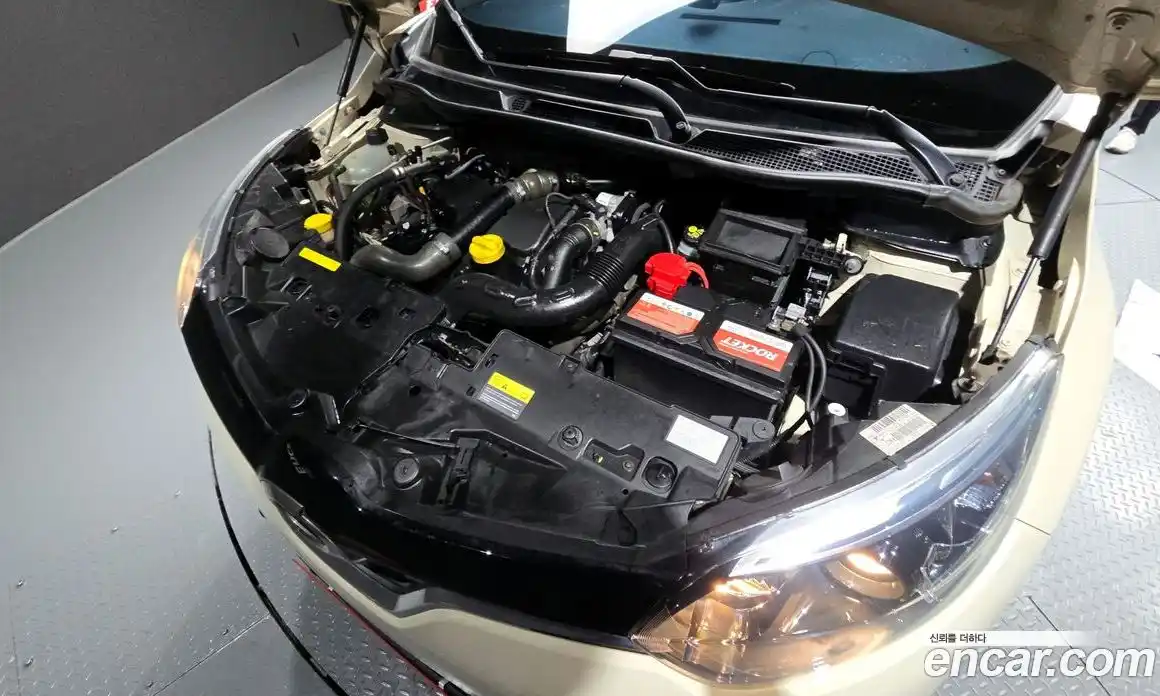 Renault QM3 2017 1.5 Автомат в Москве № 138630, фото 6