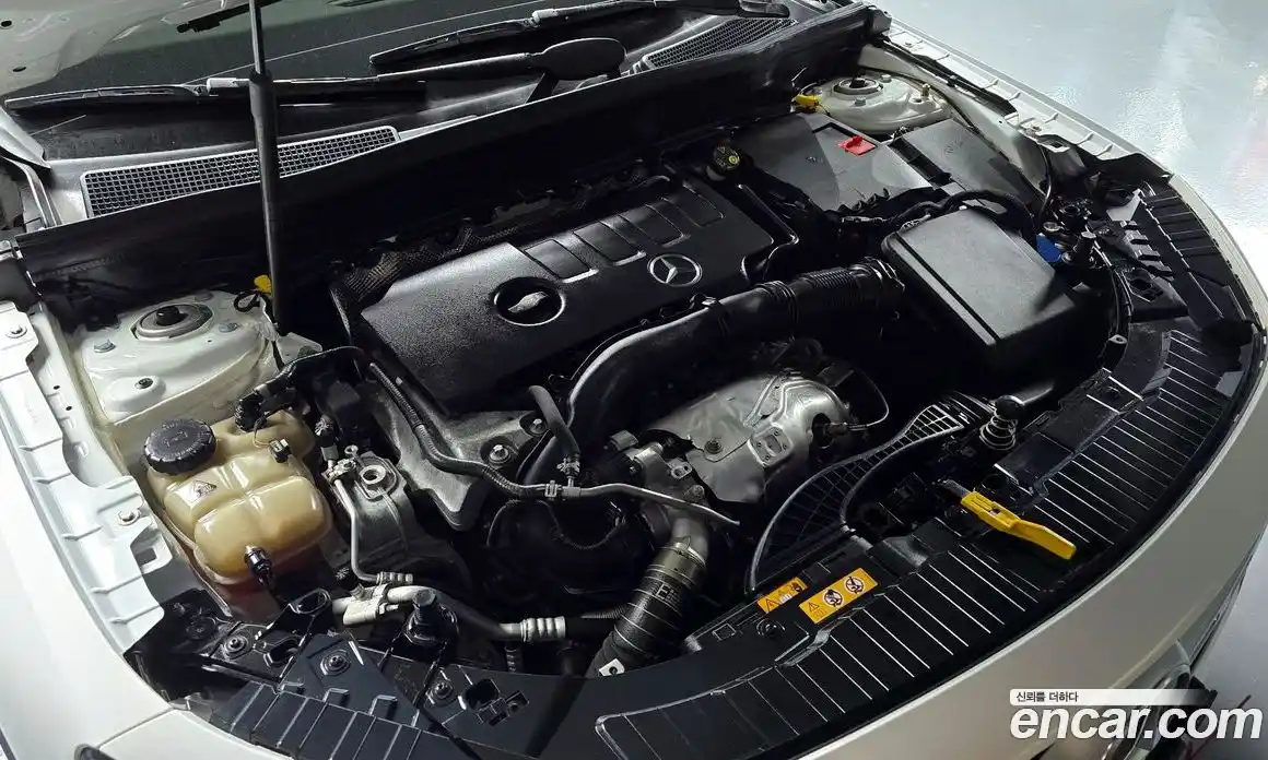 Mercedes-Benz GLB-Class 2020 2.0 Автомат в Москве № 140875, фото 13