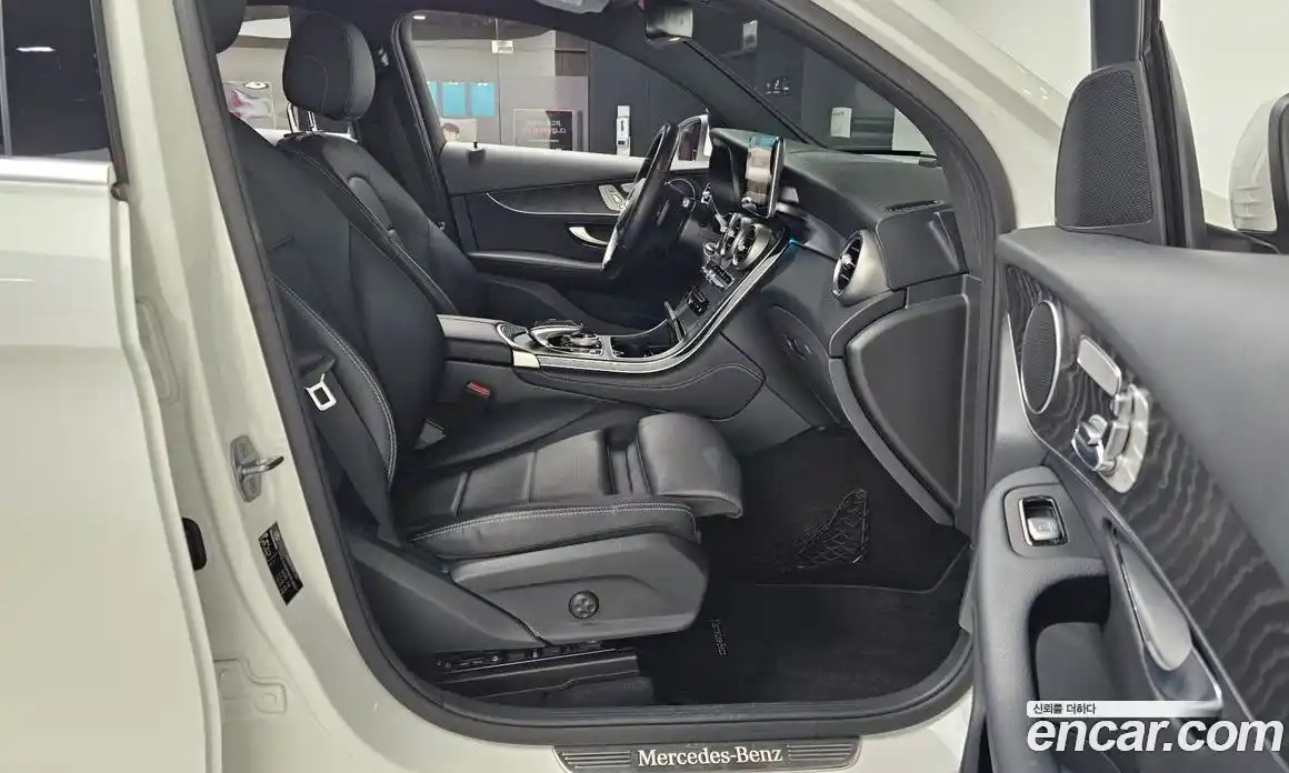 Mercedes-Benz GLC-Class 2019 2.0 Автомат в Москве № 141418, фото 11