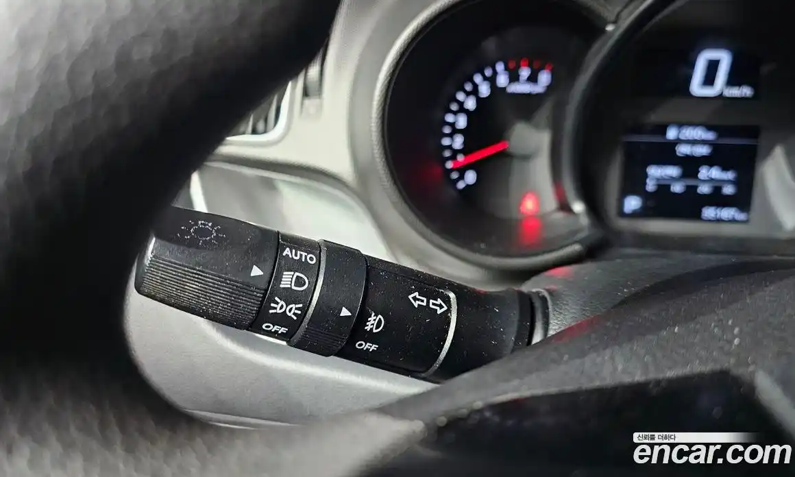 Kia Ray 2021 1.0 Автомат в Москве № 15306, фото 14