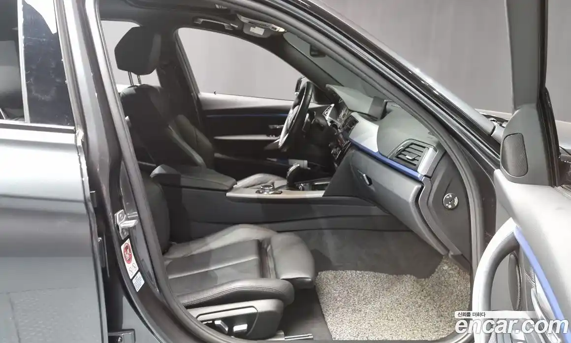 BMW 3-Series 2017 2.0 Автомат в Москве № 155348, фото 11