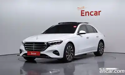 Mercedes-Benz E-Class 2025 2.0 Автомат в Москве № 160079, миниатюра 2