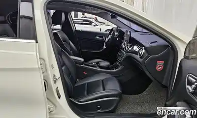 Mercedes-Benz GLA-Class 2016 2.1 Автомат в Москве № 161978, миниатюра 11