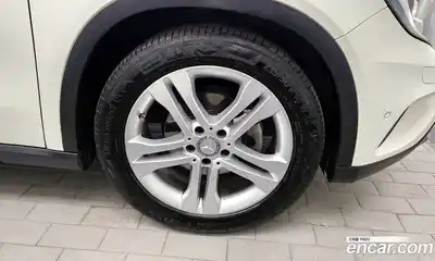 Mercedes-Benz GLA-Class 2016 2.1 Автомат в Москве № 161978, миниатюра 5