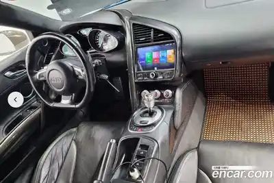 Audi R8 2011 5.2 Автомат в Москве № 164102, миниатюра 11