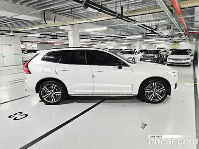 Volvo XC60 2021 2.0 Автомат в Москве № 164798, миниатюра 6