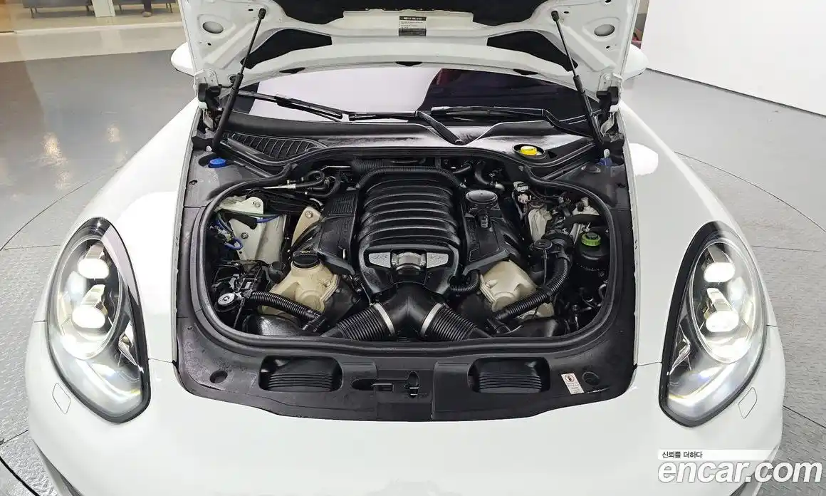 Porsche Panamera 2015 4.8 Автомат в Москве № 165564, фото 14