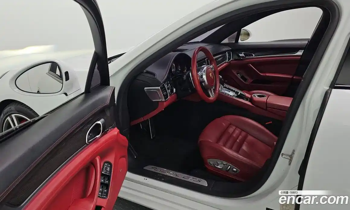 Porsche Panamera 2015 4.8 Автомат в Москве № 165564, фото 7