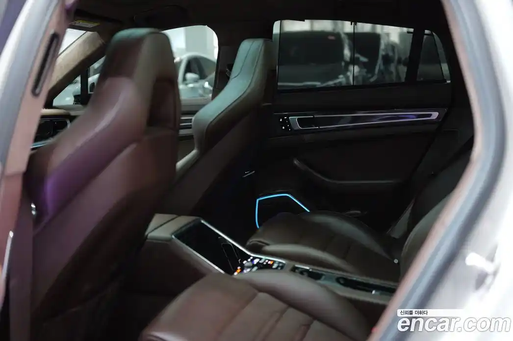 Porsche Panamera 2020 4.0 Автомат в Москве № 165738, фото 11