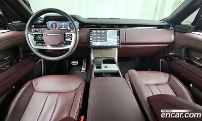 Land Rover Range-Rover 2024 4.4 Автомат в Москве № 166064, миниатюра 2