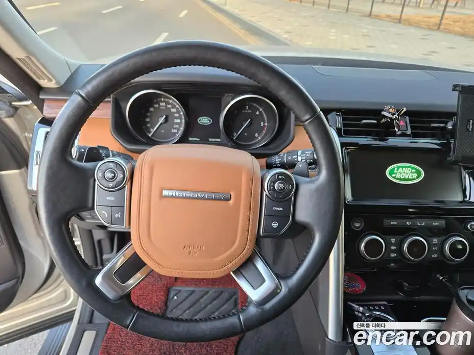Land Rover Discovery 2017 3.0 Автомат в Москве № 166762, фото 11