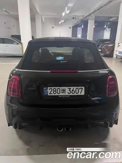 Mini Cooper Convertible 2024 2.0 Автомат в Москве № 167361, миниатюра 2