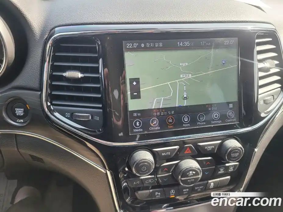 Jeep Cherokee 2021 3.6 Автомат в Москве № 169944, фото 10