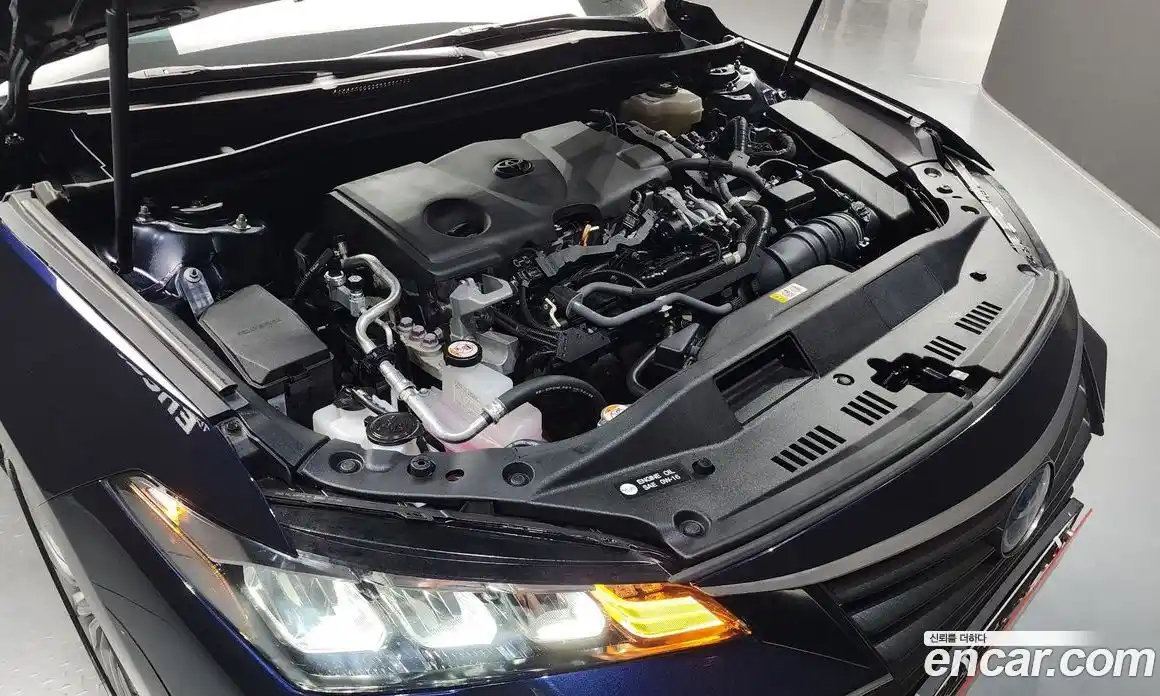 Toyota Avalon 2021 2.5 Автомат в Москве № 170220, фото 17