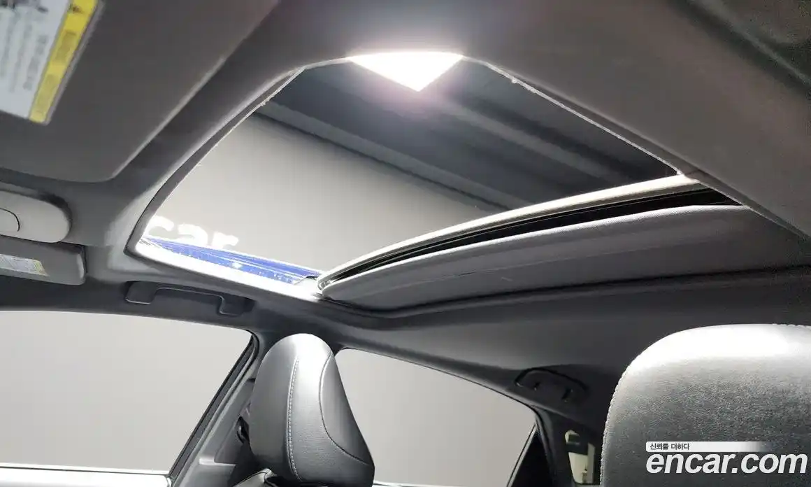 Toyota Avalon 2021 2.5 Автомат в Москве № 170220, фото 6