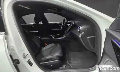 Mercedes-Benz C-Class, 2023