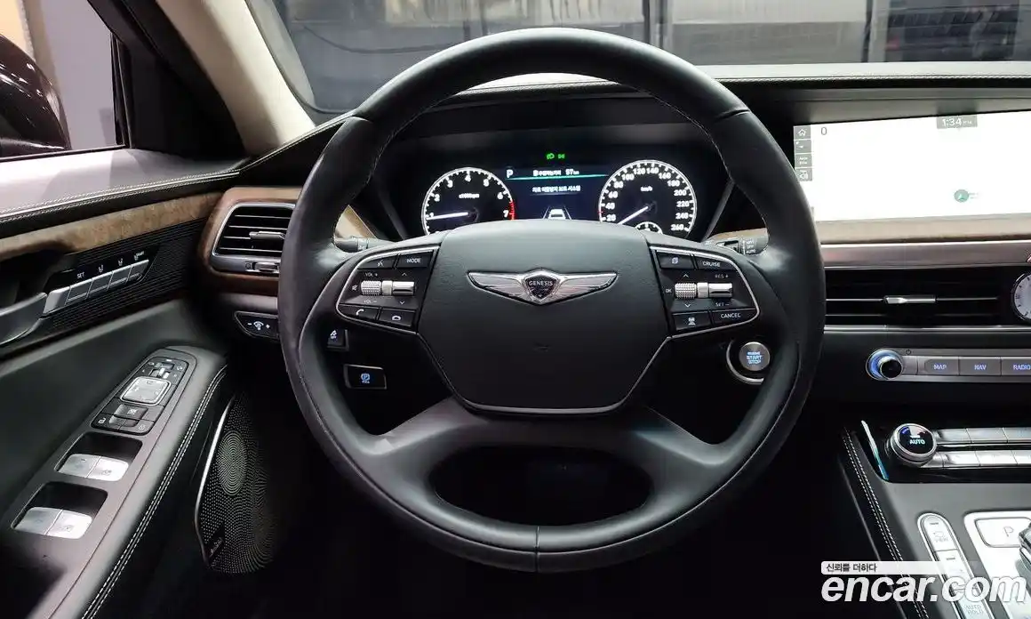 Genesis G90 2019 5.0 Автомат в Москве № 179631, фото 13