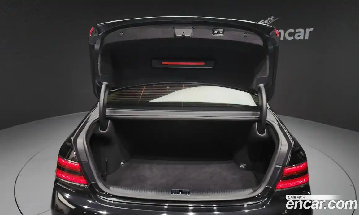 Genesis G90 2019 5.0 Автомат в Москве № 179631, фото 8