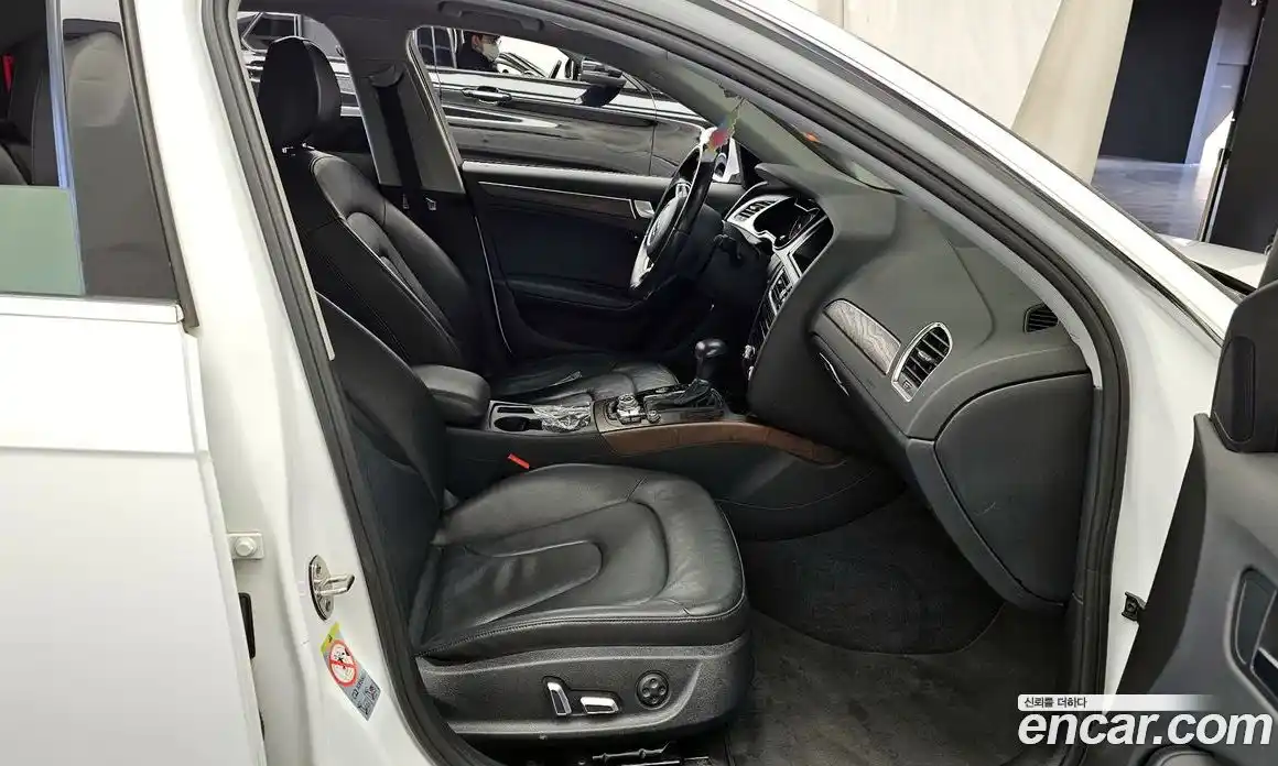 Audi A4 2016 2.0 Автомат в Москве № 179842, фото 4