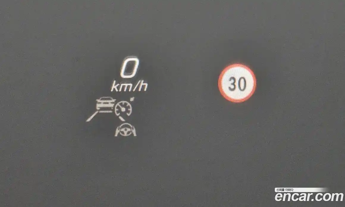 Mercedes-Benz E-Class 2022 2.0 Автомат в Москве № 180280, фото 16