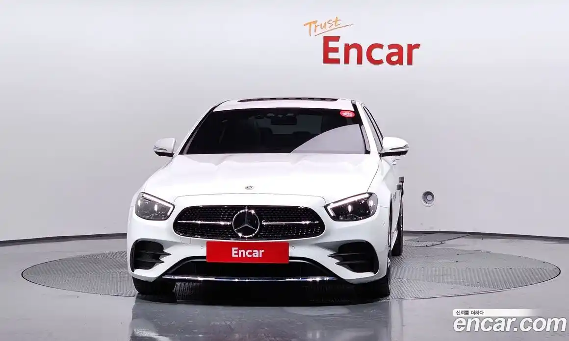 Mercedes-Benz E-Class 2022 2.0 Автомат в Москве № 180280, фото 3