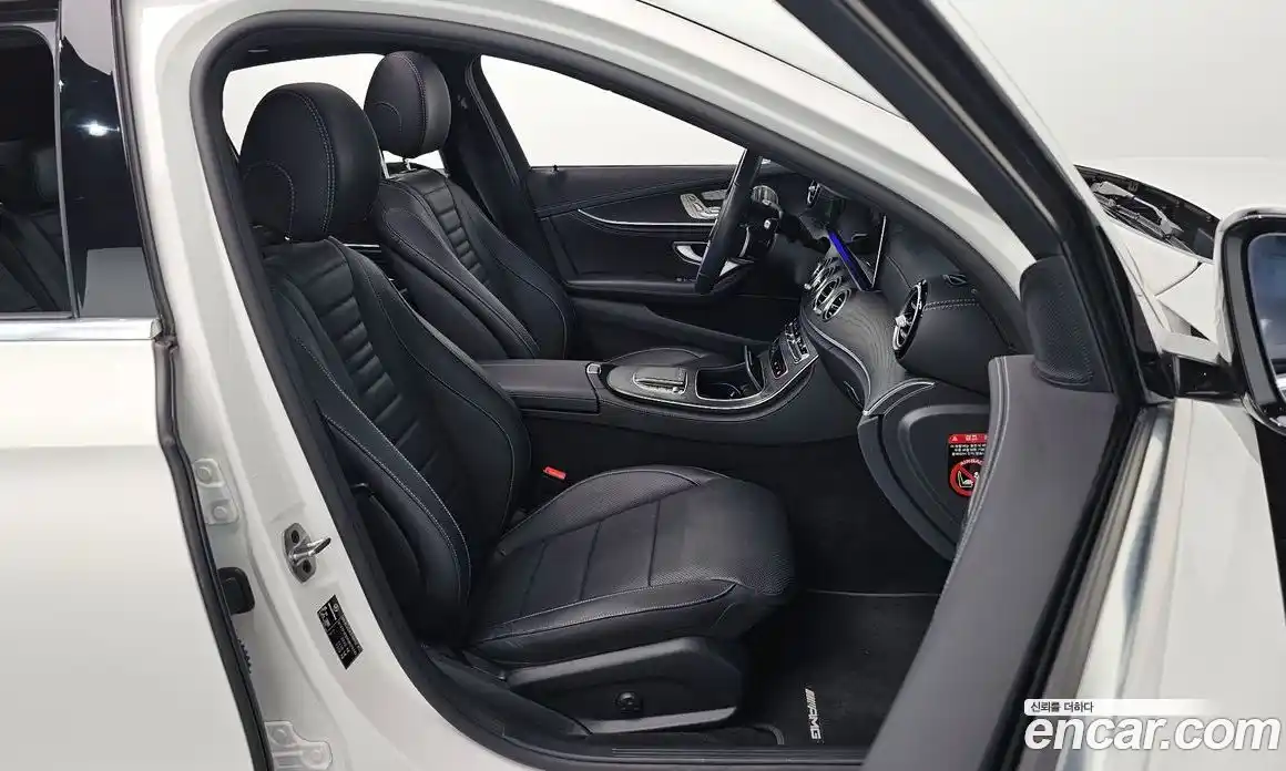 Mercedes-Benz E-Class 2022 2.0 Автомат в Москве № 180280, фото 10