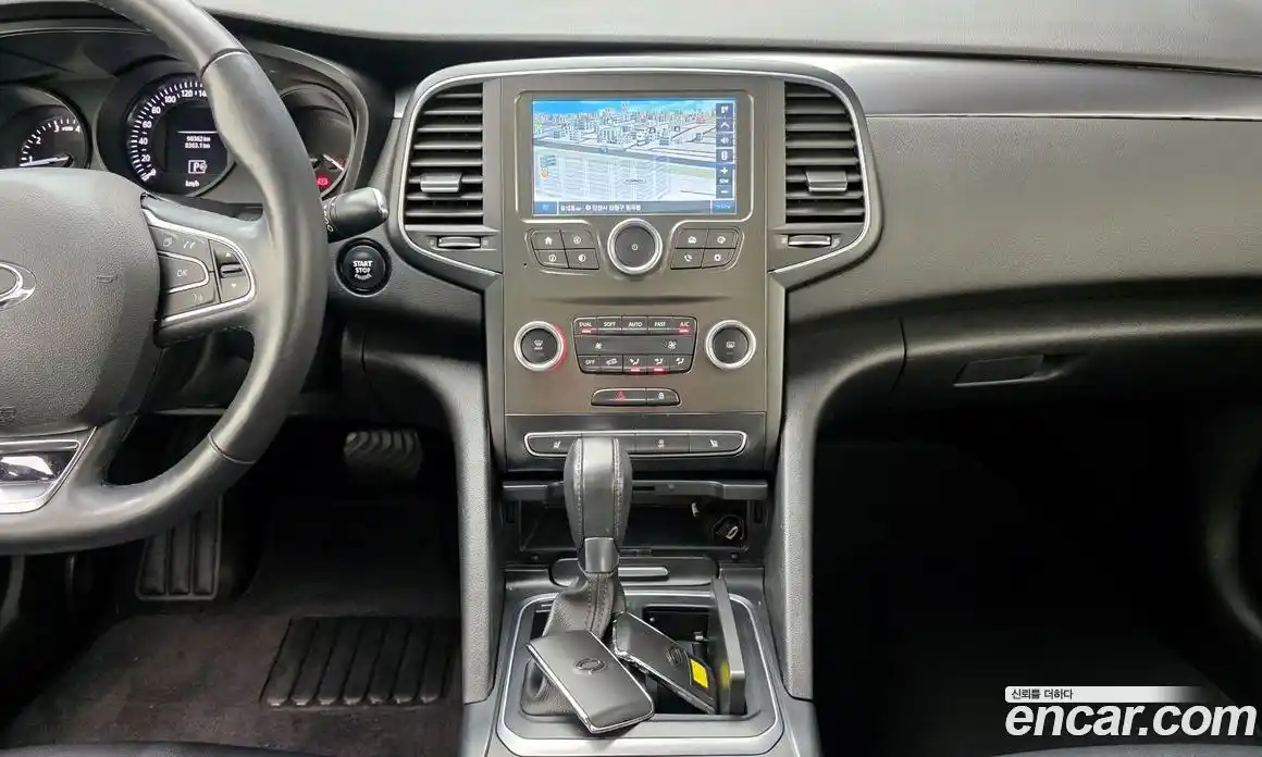 Renault SM6 2016 2.0 Автомат в Москве № 182839, фото 15