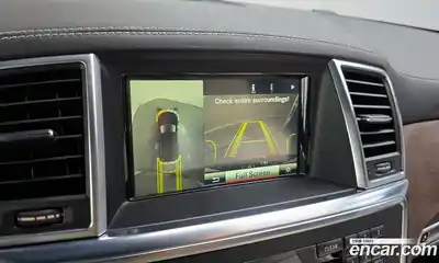 Mercedes-Benz GL-Class 2014 5.5 Автомат в Москве № 184191, миниатюра 3