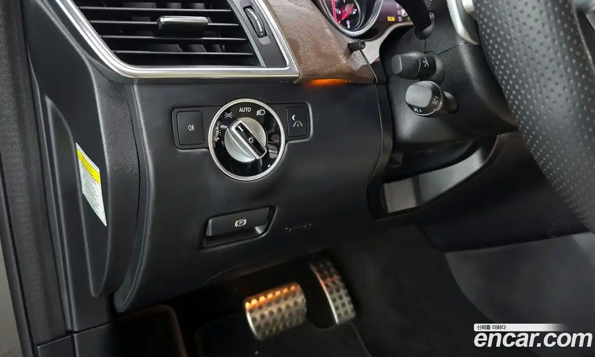 Mercedes-Benz GL-Class 2014 5.5 Автомат в Москве № 184191, фото 5