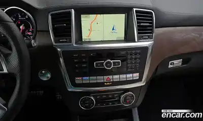 Mercedes-Benz GL-Class 2014 5.5 Автомат в Москве № 184191, миниатюра 6