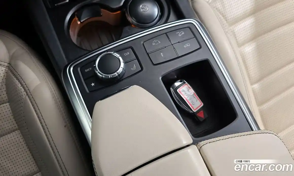 Mercedes-Benz GL-Class 2014 5.5 Автомат в Москве № 184191, фото 9