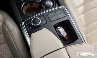 Mercedes-Benz GL-Class 2014 5.5 Автомат в Москве № 184191, миниатюра 9