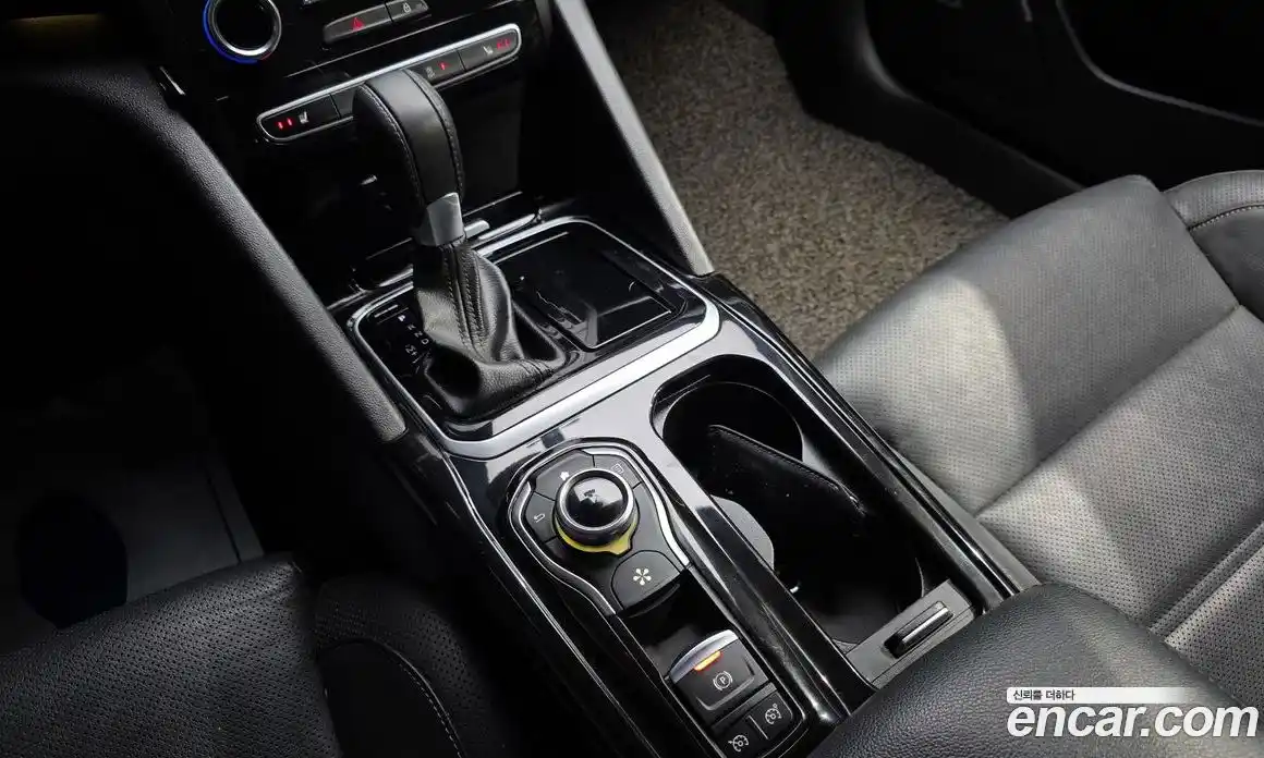 Renault SM6 2016 1.5 Автомат в Москве № 184268, фото 20