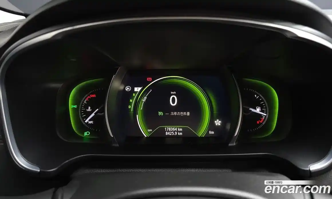 Renault SM6 2016 1.5 Автомат в Москве № 184268, фото 4