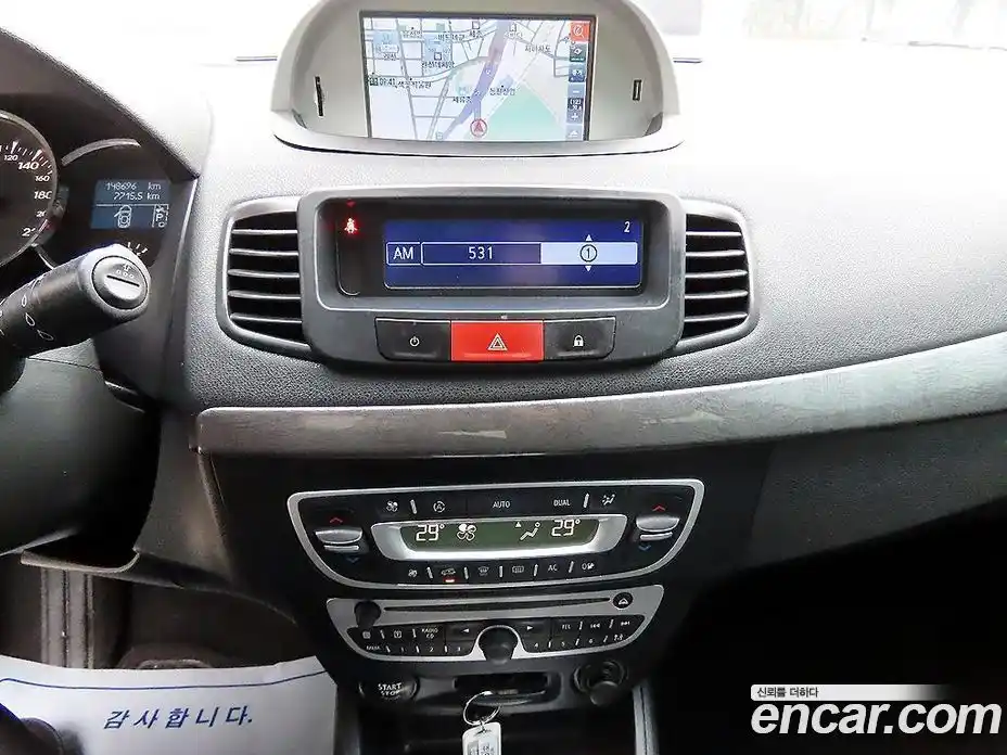 Renault SM3 2011 1.6 Автомат в Москве № 186443, фото 13