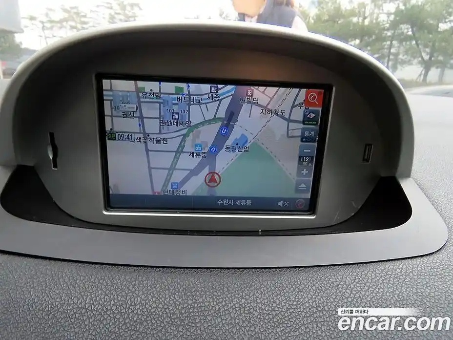 Renault SM3 2011 1.6 Автомат в Москве № 186443, фото 14