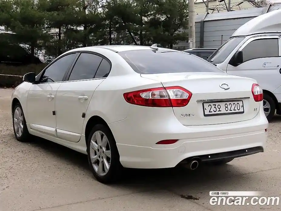 Renault SM3 2011 1.6 Автомат в Москве № 186443, фото 3