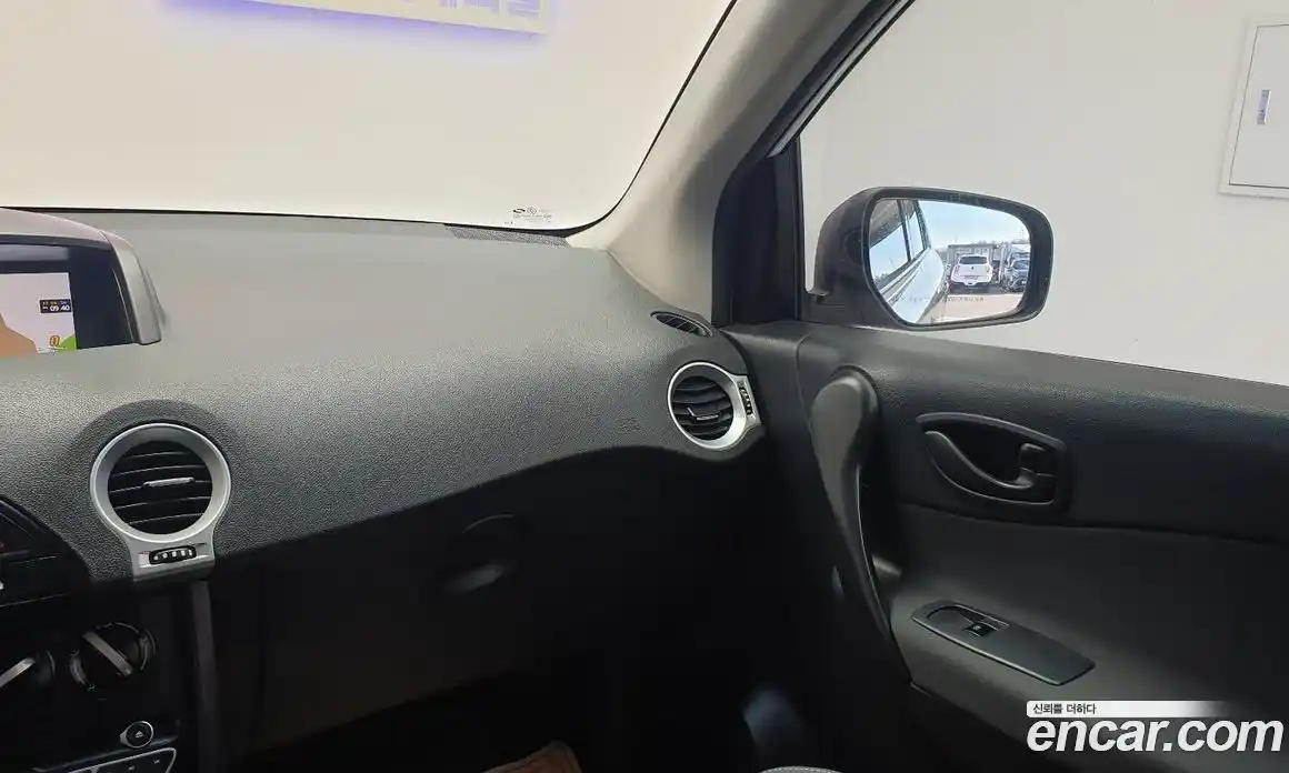 Renault QM5 2012 2.5 Автомат в Москве № 186700, фото 11