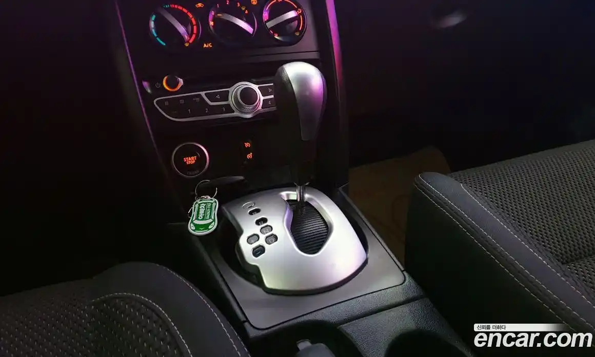 Renault QM5 2012 2.5 Автомат в Москве № 186700, фото 9