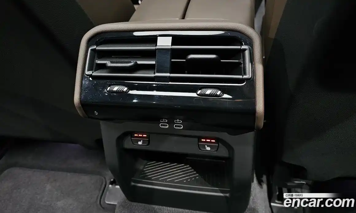 BMW 5-Series 2025 2.0 Автомат в Москве № 187468, фото 11