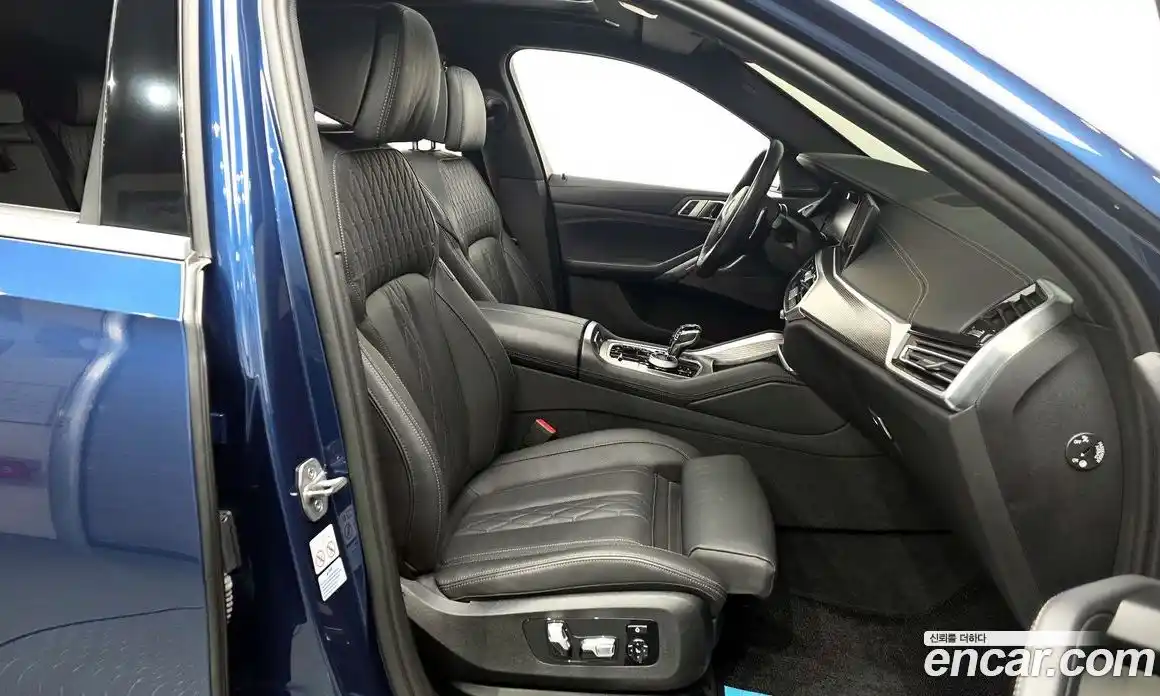 BMW X6 2023 3.0 Автомат в Москве № 189622, фото 17