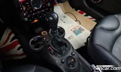 Mini Cooper Convertible 2013 1.6 Автомат в Москве № 190444, миниатюра 9