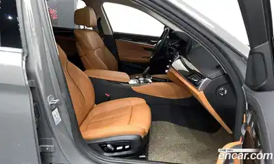 BMW 5-Series 2021 2.0 Автомат в Москве № 192819, миниатюра 11